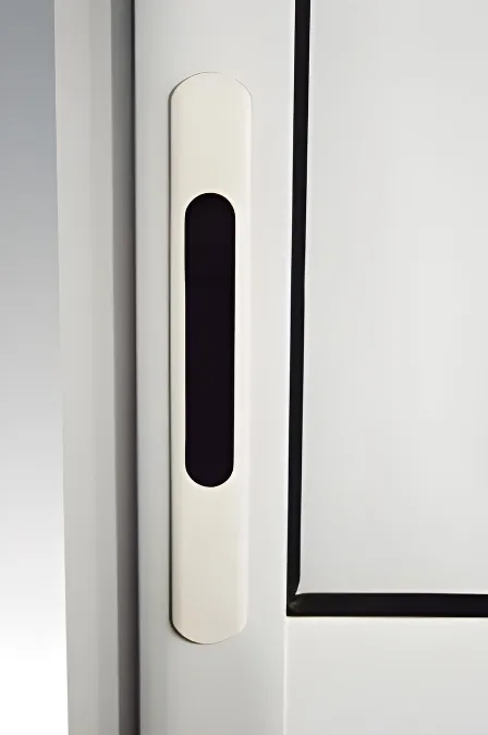 Puerta balcón corrediza 2 hojas con paño dividido (cruz), color blanco brillante (detalle)