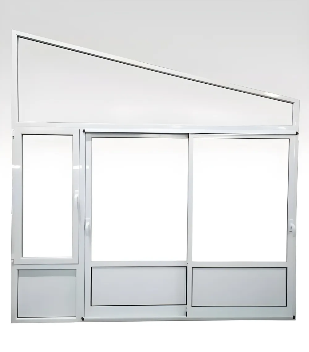 Puerta balcón con paño en ángulo, ventana rebatible y revestimiento, color blanco
