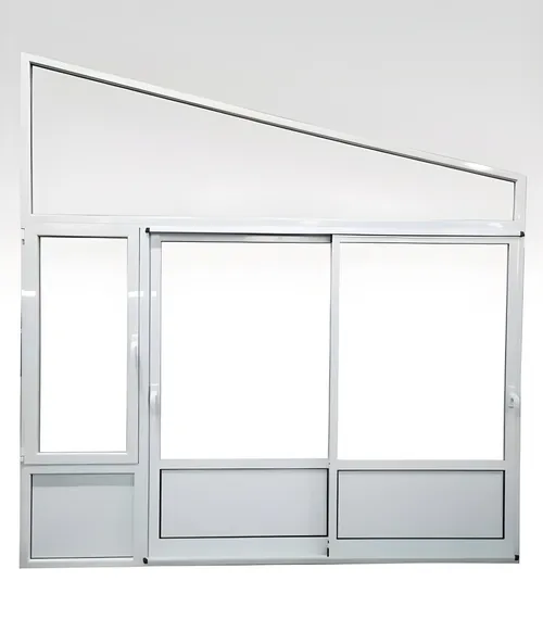 Puerta balcón con paño en ángulo, ventana rebatible y revestimiento, color blanco