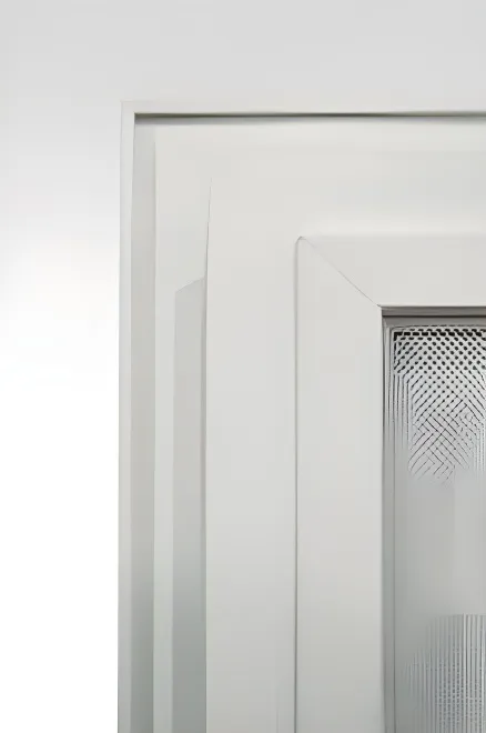 Puerta rebatible, color blanco (detalle)