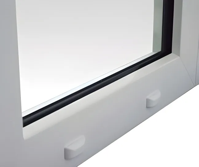 Puerta blanca con paño fijo lateral y DVH, color blanco (detalle)