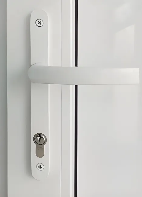 Puerta blanca con paño fijo lateral y DVH, color blanco (detalle)